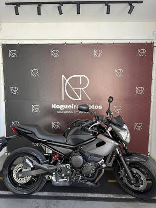YAMAHA XJ6 N 